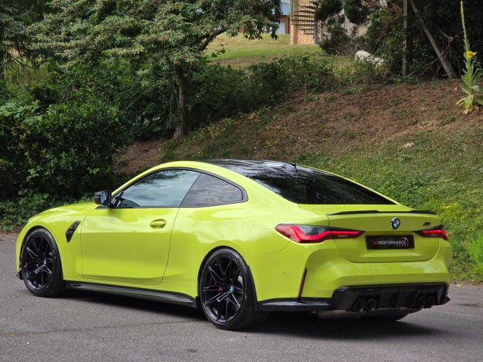 2025 BMW M4