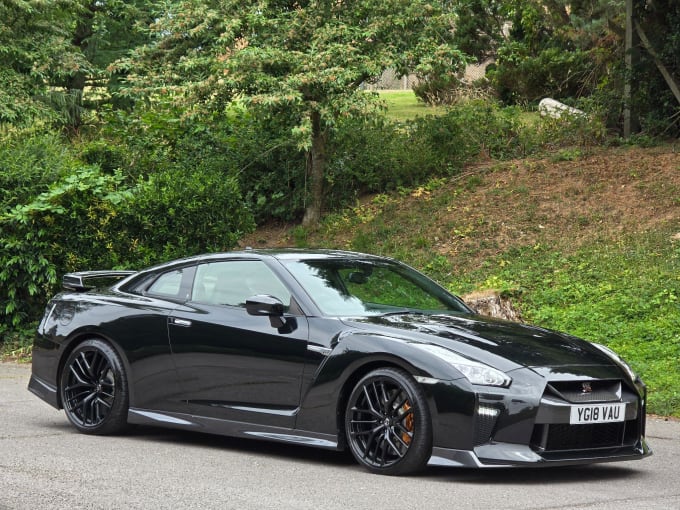 2025 Nissan Gt-r