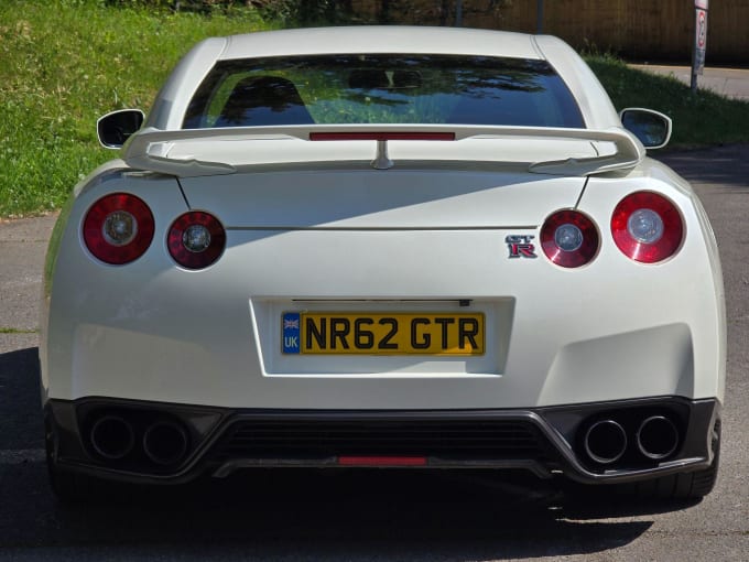 2025 Nissan Gt-r