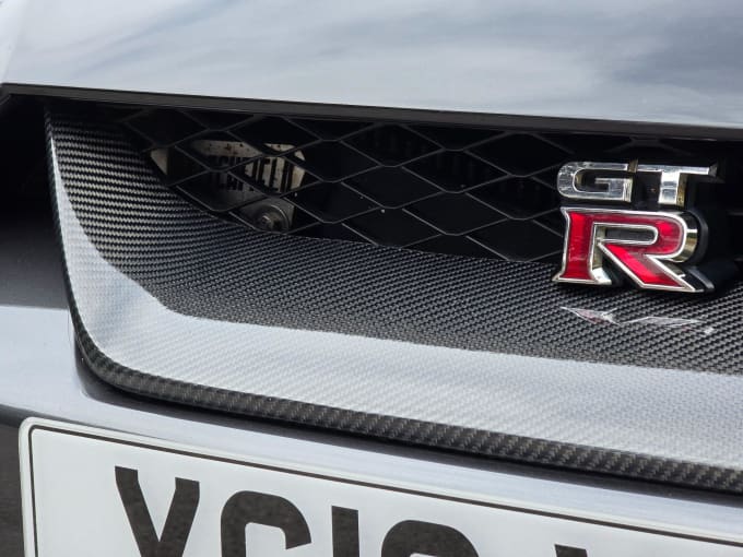 2025 Nissan Gt-r