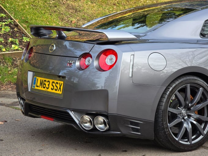 2025 Nissan Gt-r