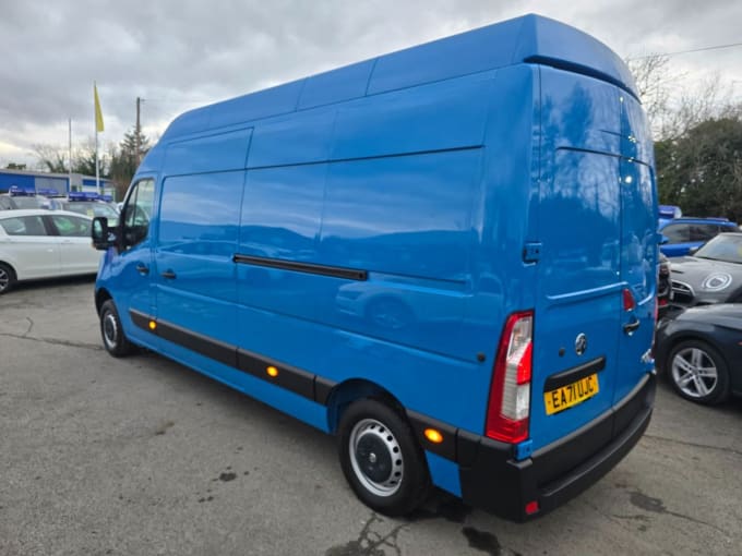 2021 Vauxhall Movano