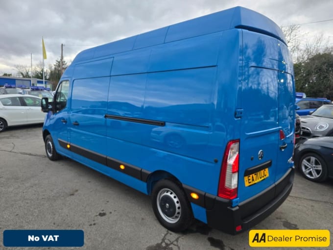 2021 Vauxhall Movano