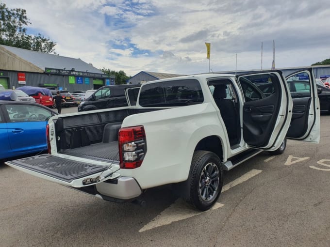 2019 Mitsubishi L200