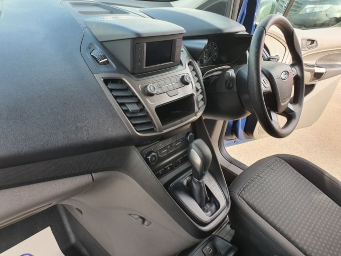 2025 Ford Transit Connect