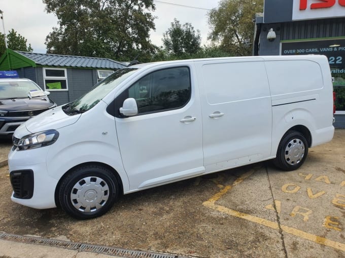 2025 Vauxhall Vivaro