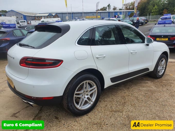 2017 Porsche Macan