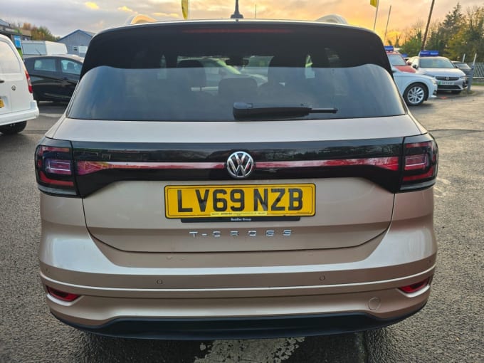 2019 Volkswagen T-cross