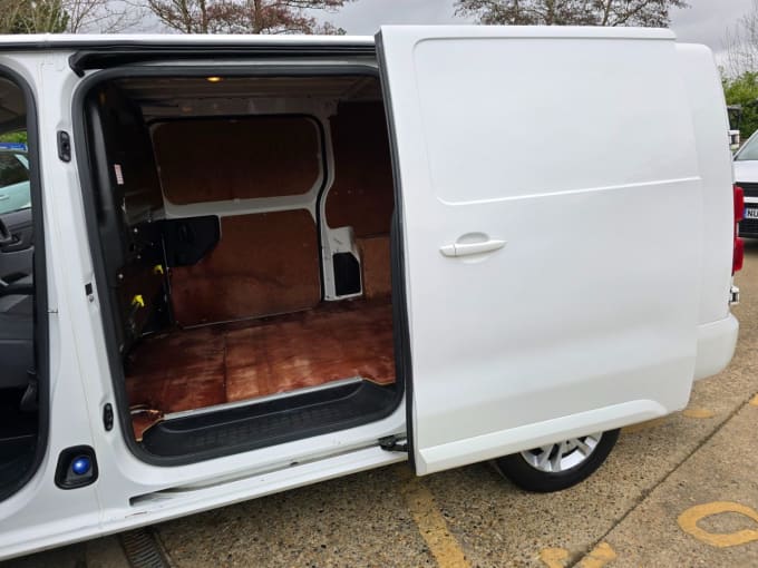 2019 Vauxhall Vivaro