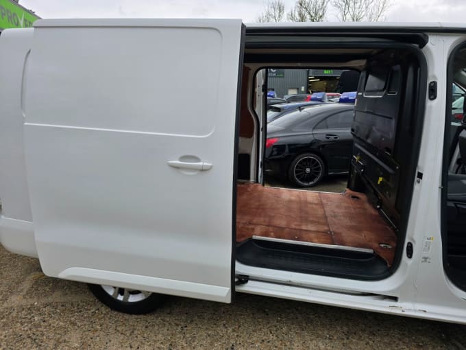 2019 Vauxhall Vivaro