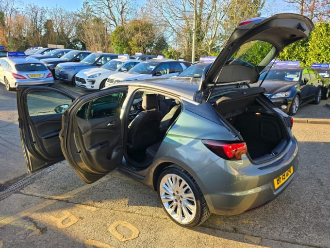 2019 Vauxhall Astra