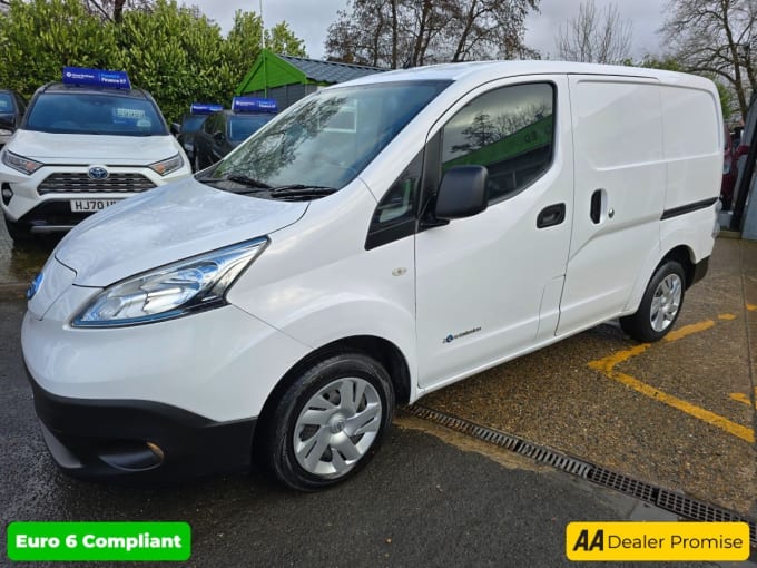 2024 Nissan Nv200