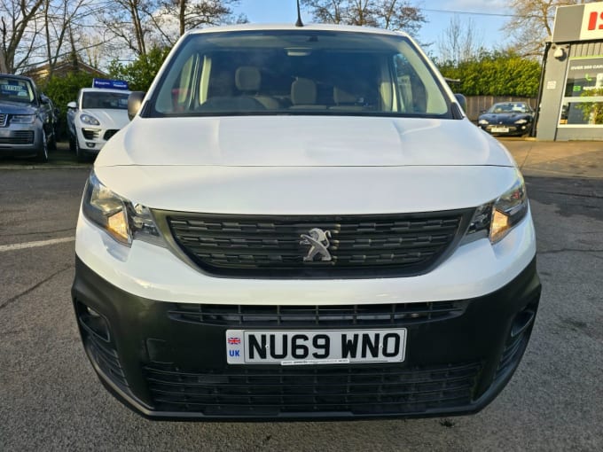 2019 Peugeot Partner