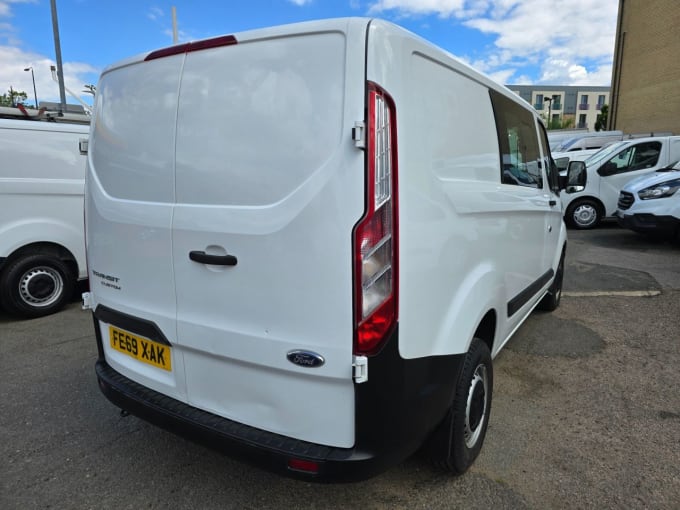 2024 Ford Transit Custom