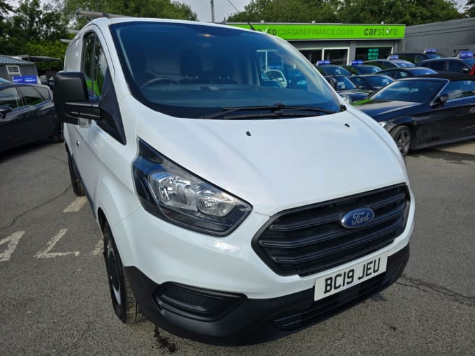 2024 Ford Transit Custom