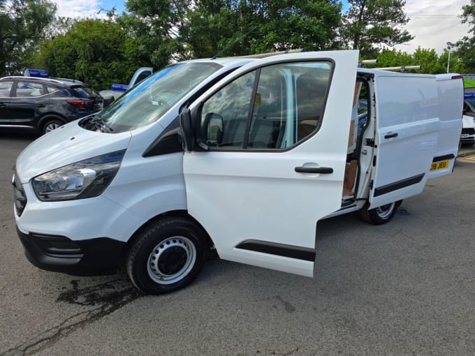 2024 Ford Transit Custom