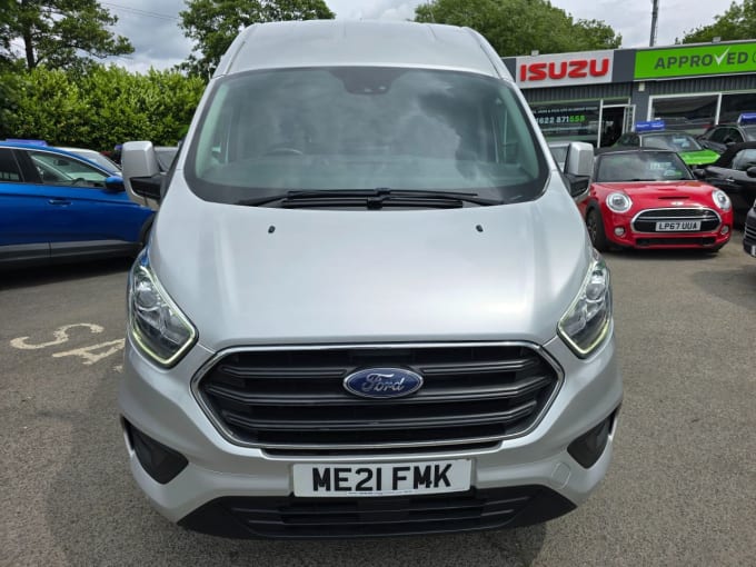 2024 Ford Transit Custom