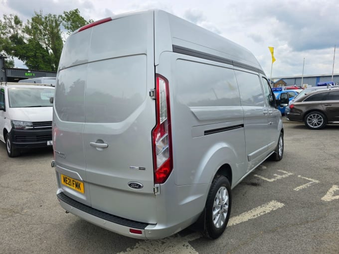 2025 Ford Transit Custom