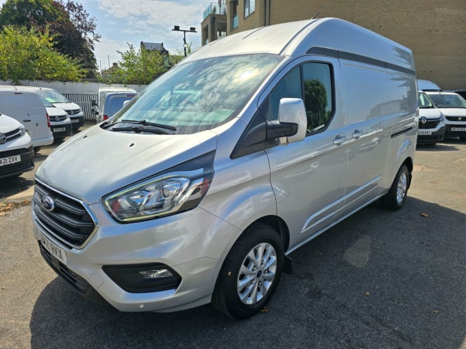 2024 Ford Transit Custom