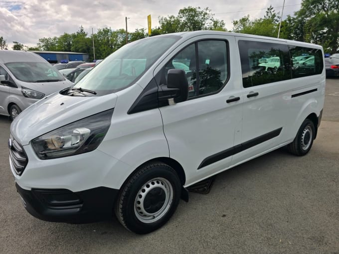 2025 Ford Transit Custom