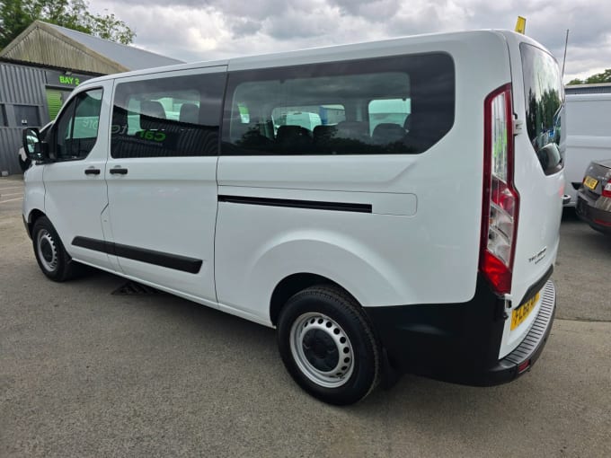 2025 Ford Transit Custom