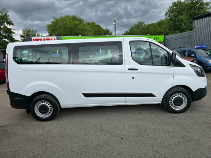 2025 Ford Transit Custom