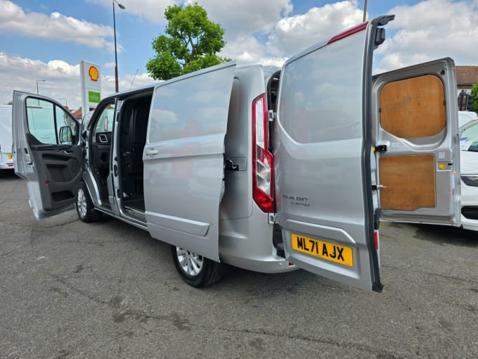 2024 Ford Transit Custom