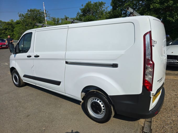 2024 Ford Transit Custom