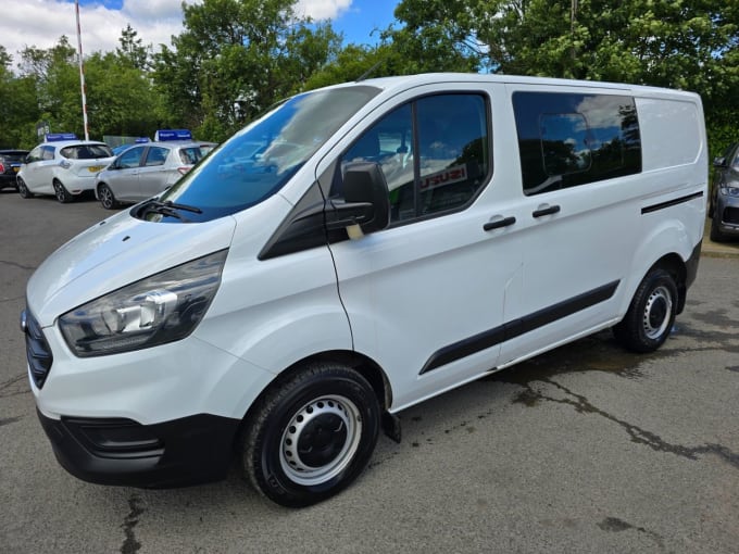 2024 Ford Transit Custom