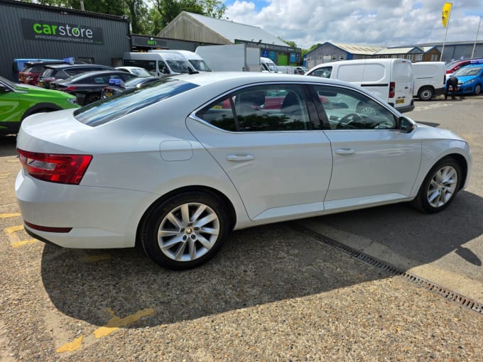 2024 Skoda Superb