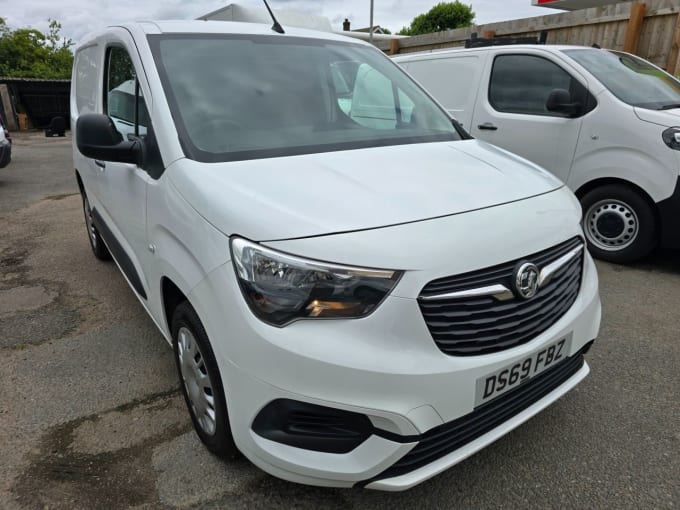 2024 Vauxhall Combo