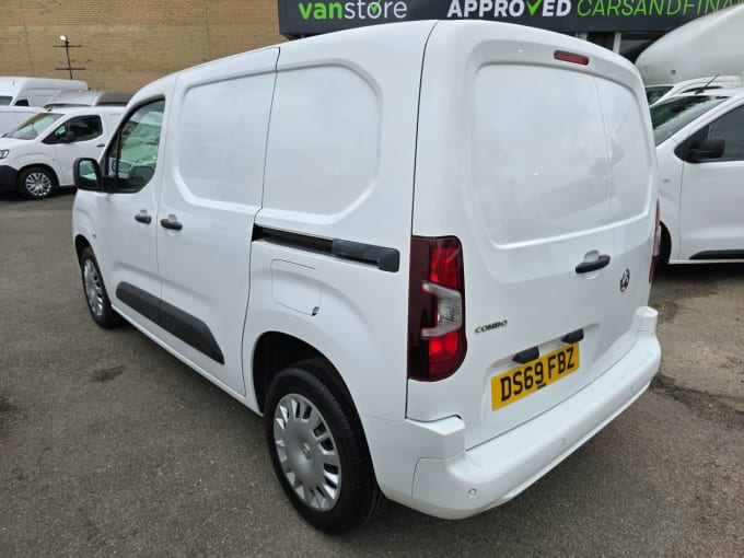 2024 Vauxhall Combo