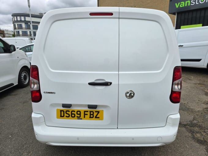 2024 Vauxhall Combo