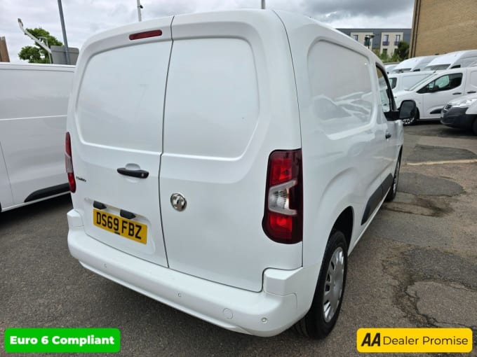 2024 Vauxhall Combo