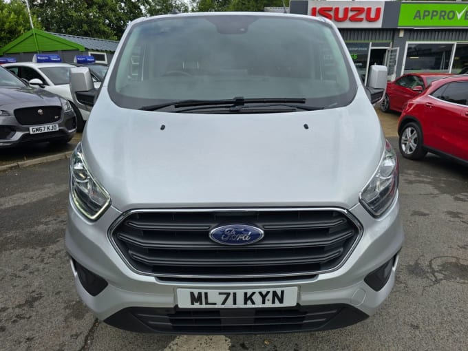 2024 Ford Transit Custom