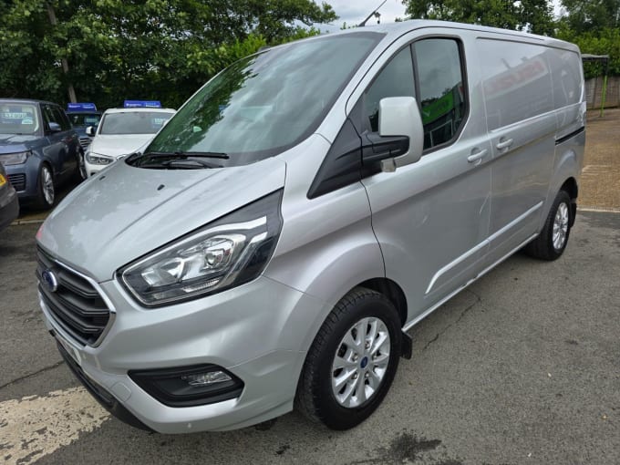 2024 Ford Transit Custom