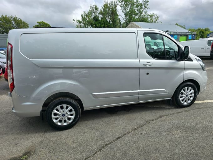 2024 Ford Transit Custom