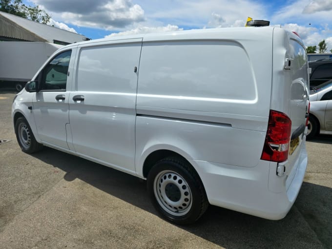 2025 Mercedes-benz Vito