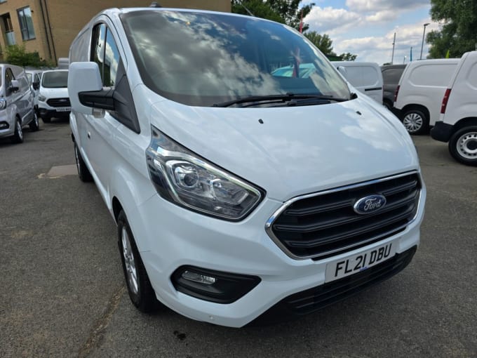 2024 Ford Transit Custom