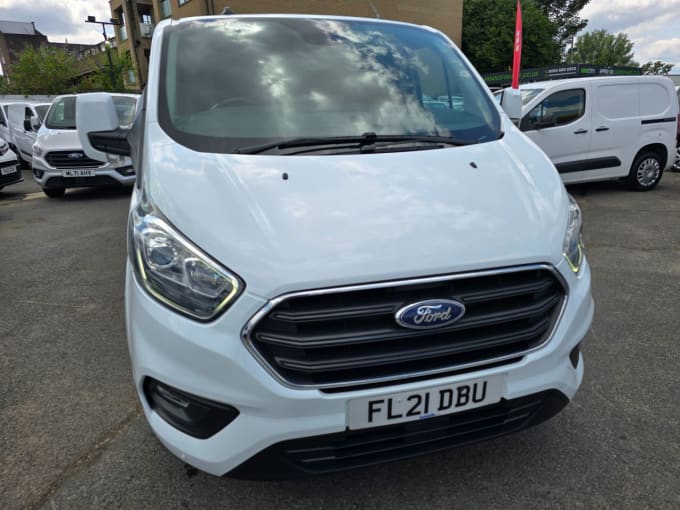 2024 Ford Transit Custom