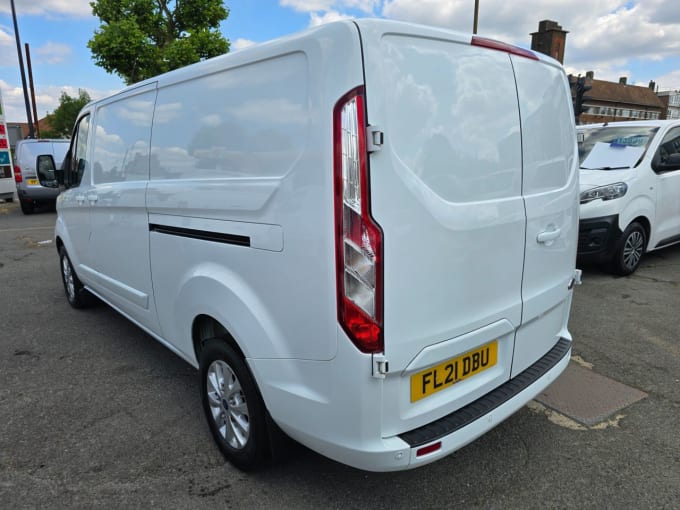 2024 Ford Transit Custom