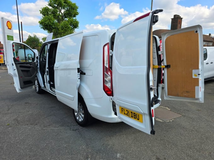 2024 Ford Transit Custom