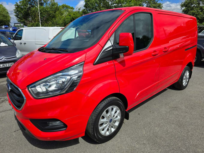 2024 Ford Transit Custom