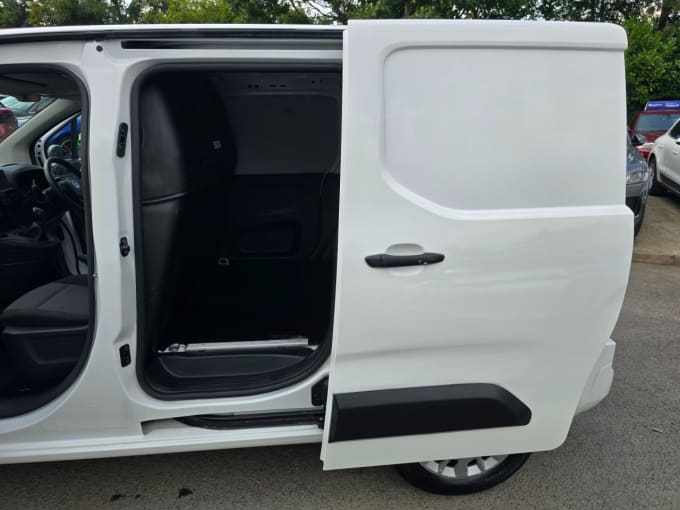 2024 Vauxhall Combo