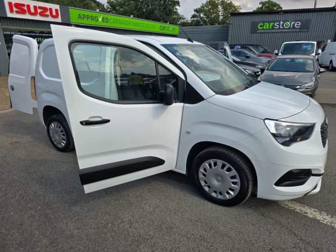 2024 Vauxhall Combo