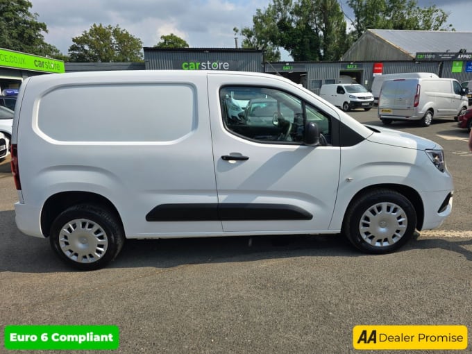 2024 Vauxhall Combo