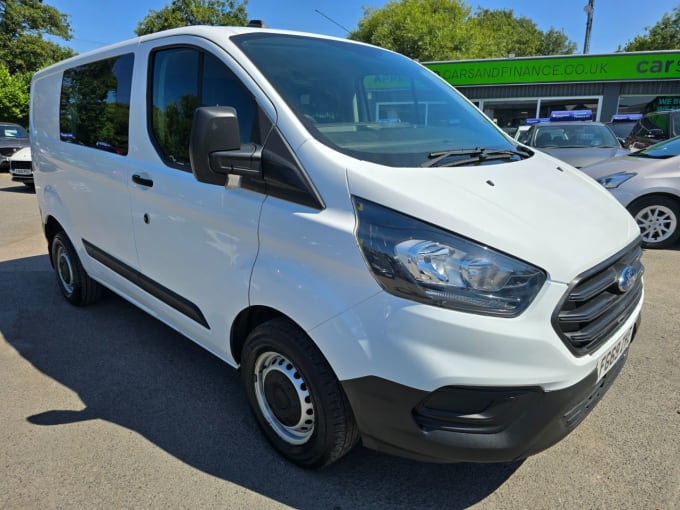 2025 Ford Transit Custom