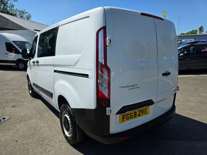 2025 Ford Transit Custom