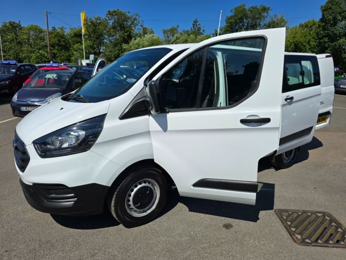 2025 Ford Transit Custom