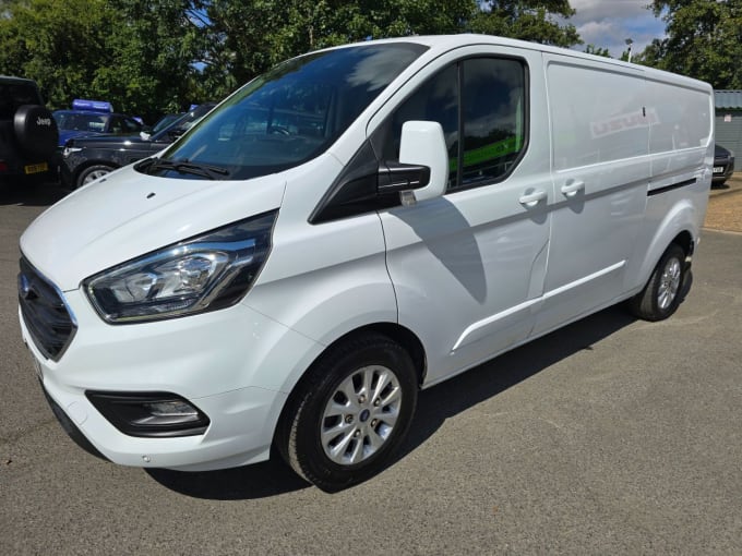 2024 Ford Transit Custom